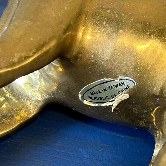 Vintage Solid Brass Giraffe Figurine Taiwan, Animal Statue, Heavy Brass - Picture 7 of 7